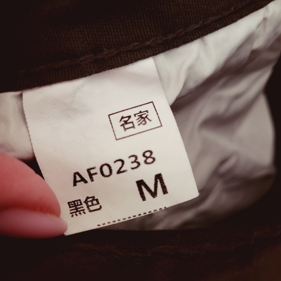 NWOT Black Booty Lifting Pants - Picture 4 of 4